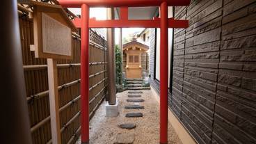 施設の入り口 / 5