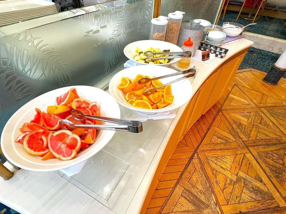 朝食ビュッフェ