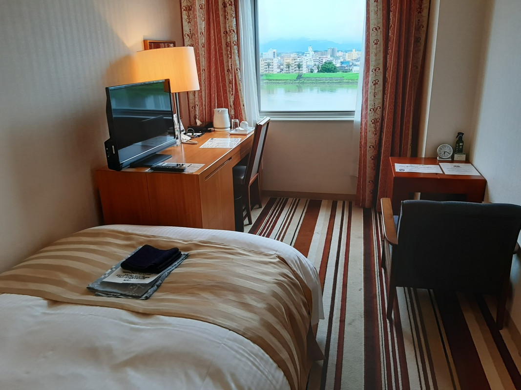 なかなか居心地の良い部屋でした