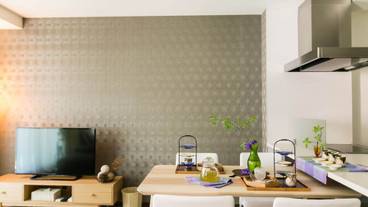 客室内のダイニングエリア / 28