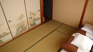 6畳和室ツイン (バス・トイレ共用)