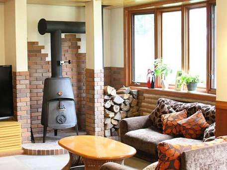 ペンション カム / 3