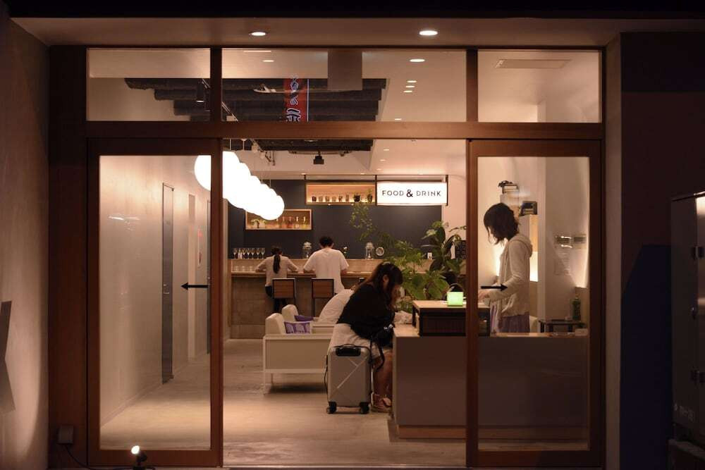 内部エントランス