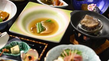 食事・飲み物 / 3