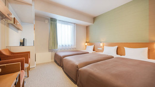 トリプルルーム シングルベッド 3 台 禁煙