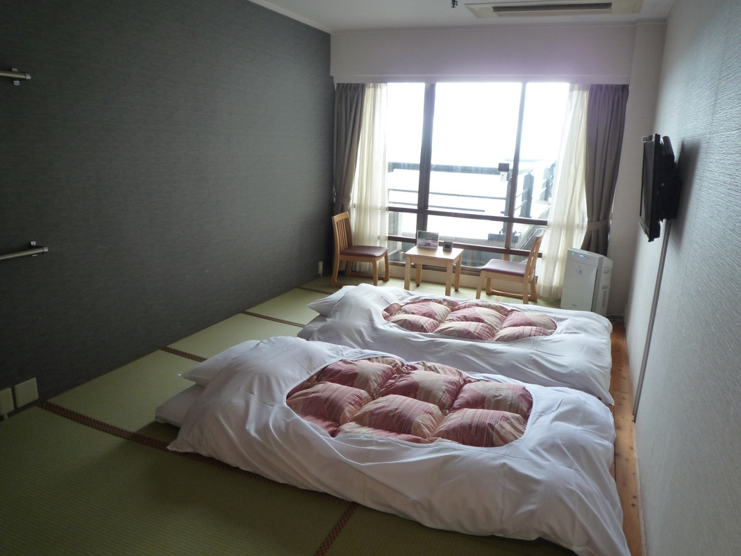 禁煙室　和室９畳・コンパクトタイ？