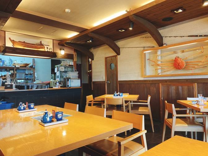 伊豆の海の幸を食す
アジ＆お刺身定食 / 3