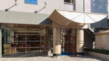 施設の入り口 / 6