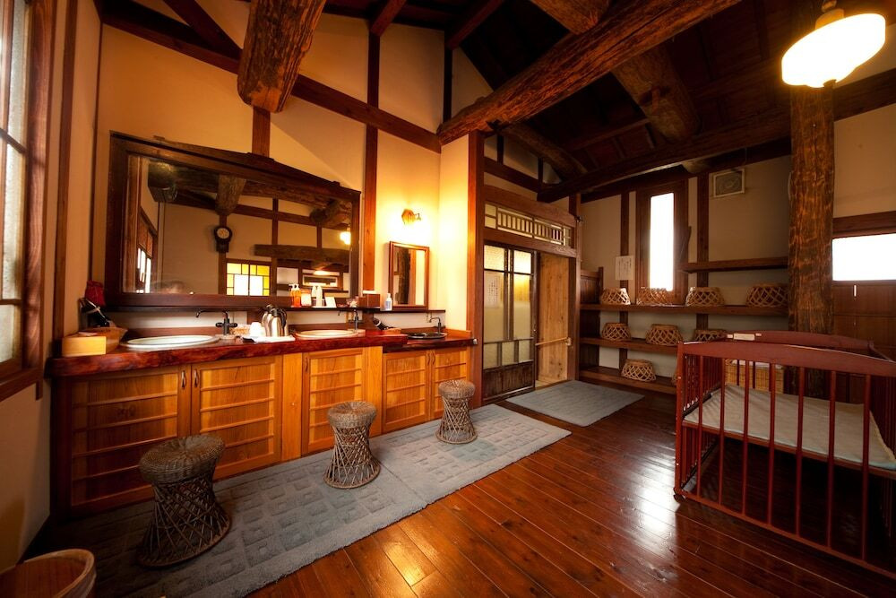 大正ロマンあふれるお部屋に満たされる4065165