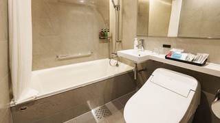 スタンダード ダブルルーム キングベッド 1 台 禁煙 エアポートビュー (2名利用)