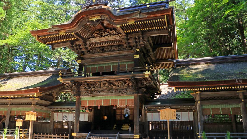 「諏訪大社」参拝で
リフレッシュ
 / 1