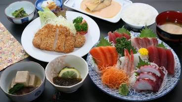 食事・飲み物 / 2