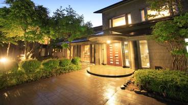 大人の時間を愉しむ宿 箱根風雅(オトナノトキヲタノシムヤド ハコネフウガ) / 1