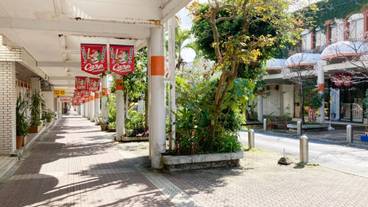 シティ ビュー / 18