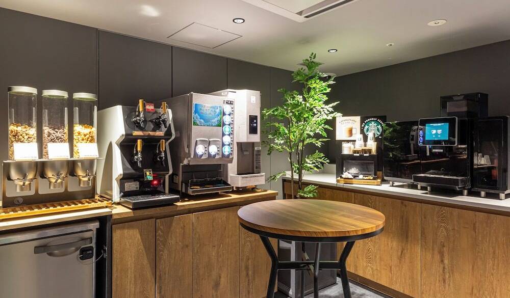 クラブフロアラウンジ① / 3