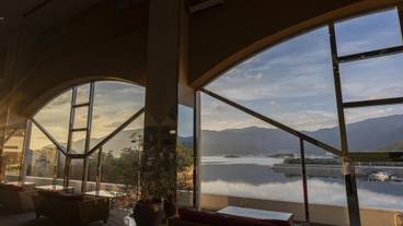 ロビーラウンジ / 7