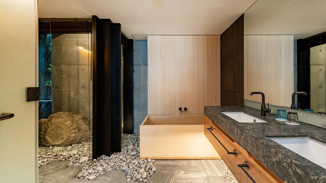 ガーデンプレミアム / 3