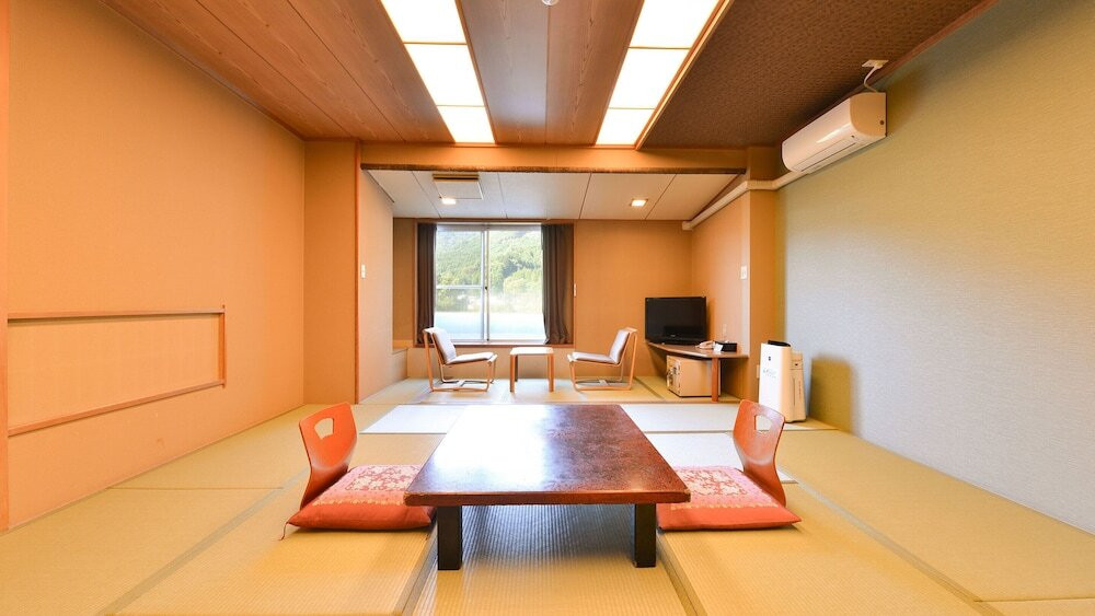 旧館 淡雪 和室