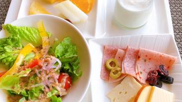 朝食ビュッフェ② / 8