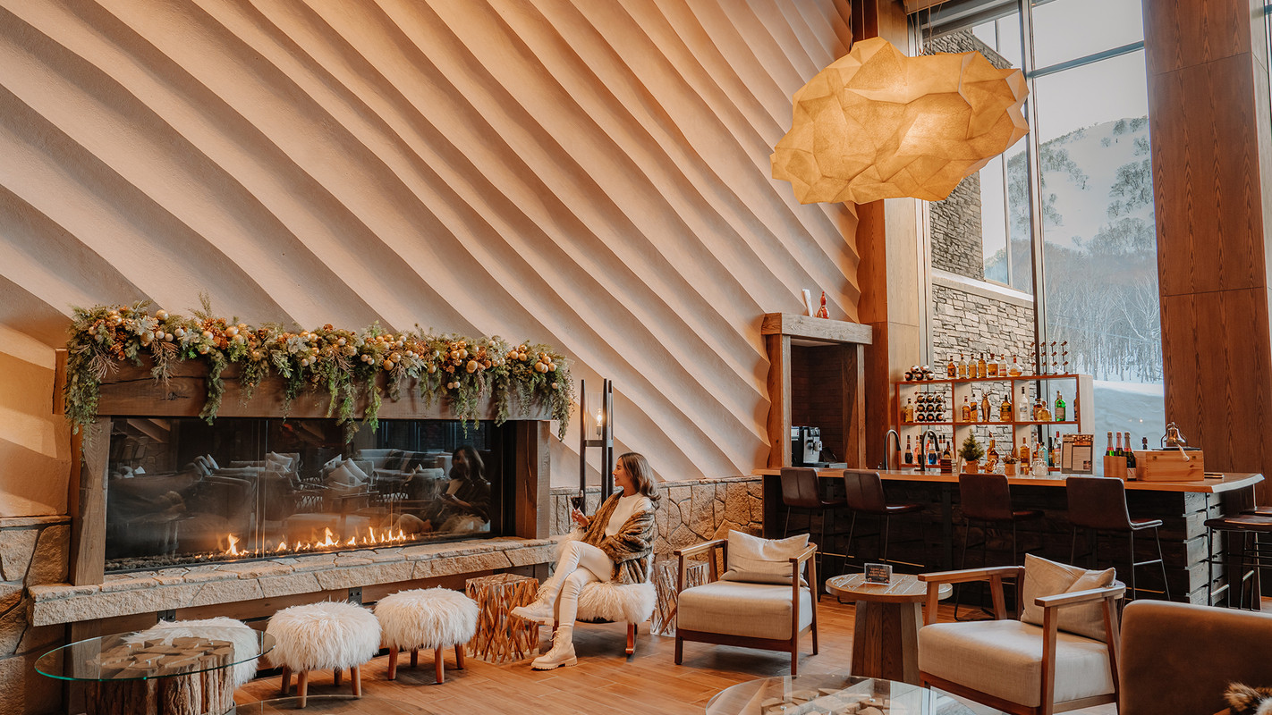 ロビーラウンジ①