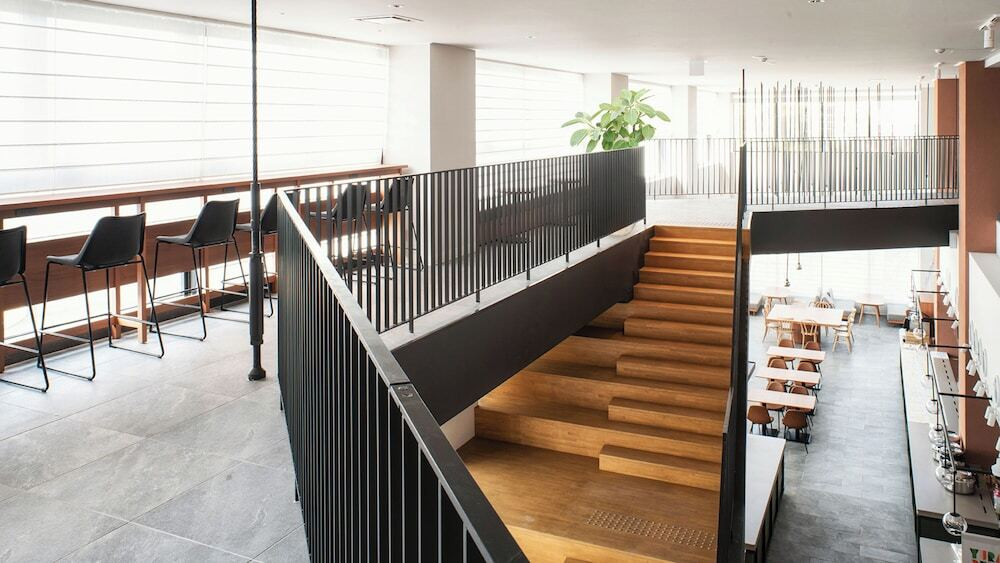 内部エントランス