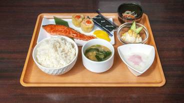 朝食 / 2