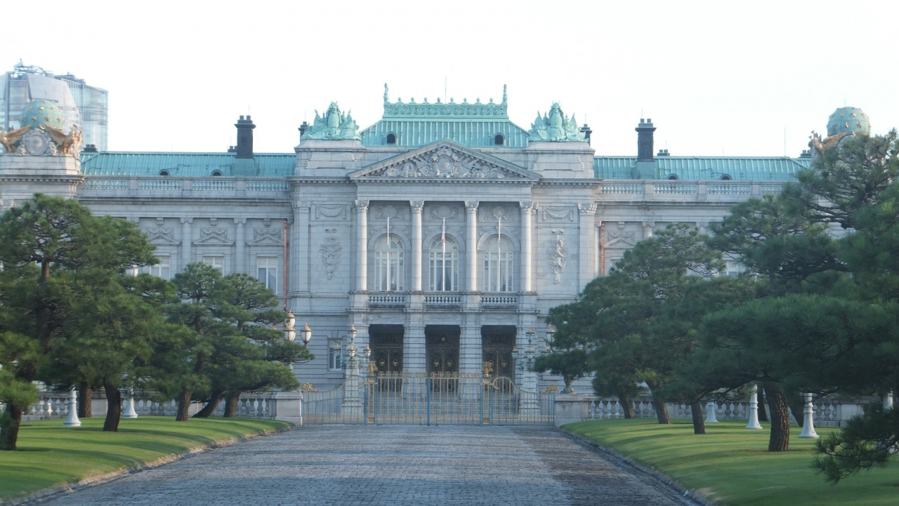 東京都にあるゴージャスな宮殿、「迎賓館赤坂離宮」600564