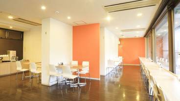 朝食スペース / 8