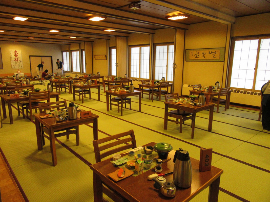 朝食は別館1階にある大広間で頂きました。