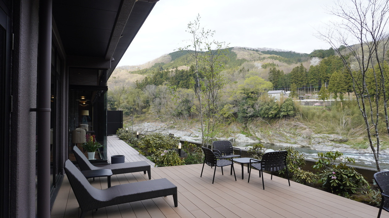 「花湯別邸」 内観 151009457 目の前に長瀞渓谷の乗船場