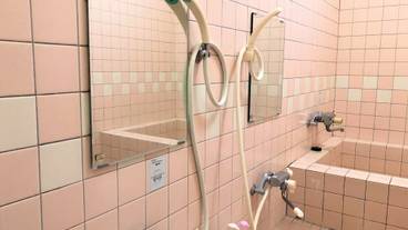 深めの浴槽 / 15