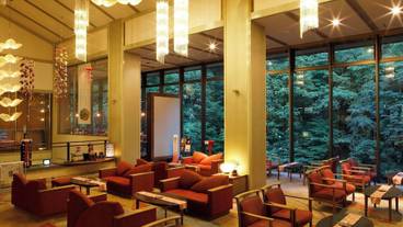 ロビーラウンジ / 8