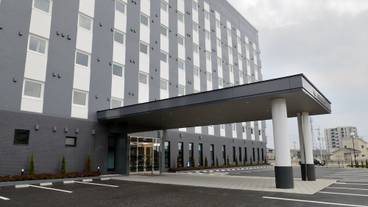 施設の入り口 / 8