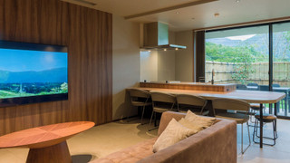 [D] 2クイーンベッド + 小上り (ドッグフレンドリー) / 6名 禁煙