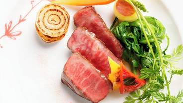 食事・飲み物 / 3