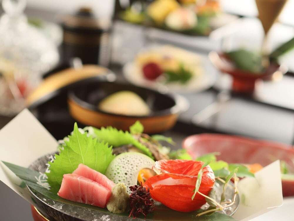 会席料理一例⑦