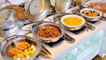 食事・飲み物 / 2