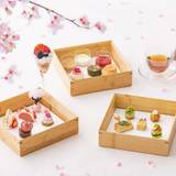 まずはおしゃれに
アフタヌーンティーを / 2