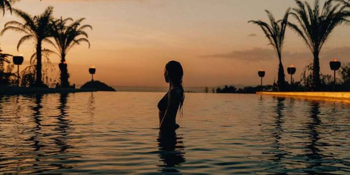 BOTANICAL POOL CLUB（千葉県 リゾートホテル） / 1