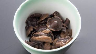 食事・飲み物 / 12