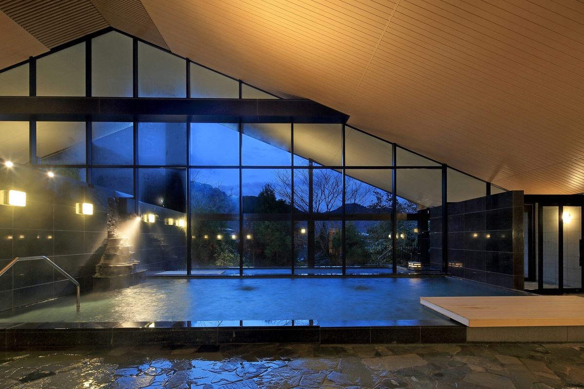 せせらぎの湯処・女性用大浴場一例②