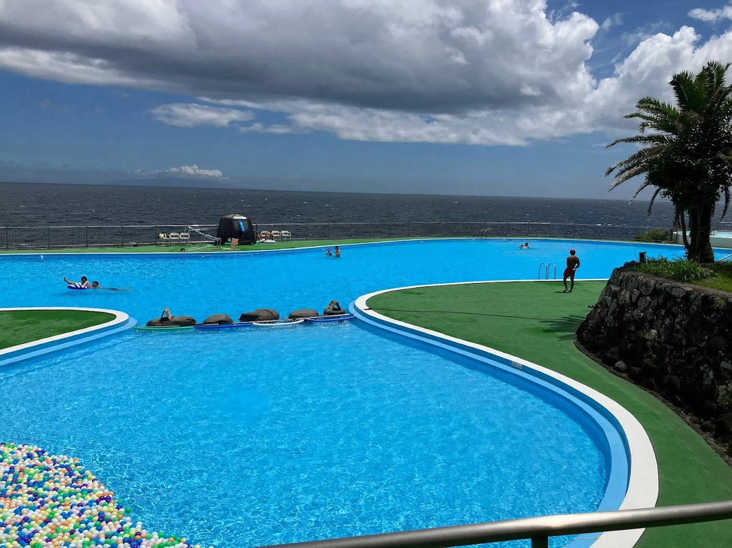 海のプール