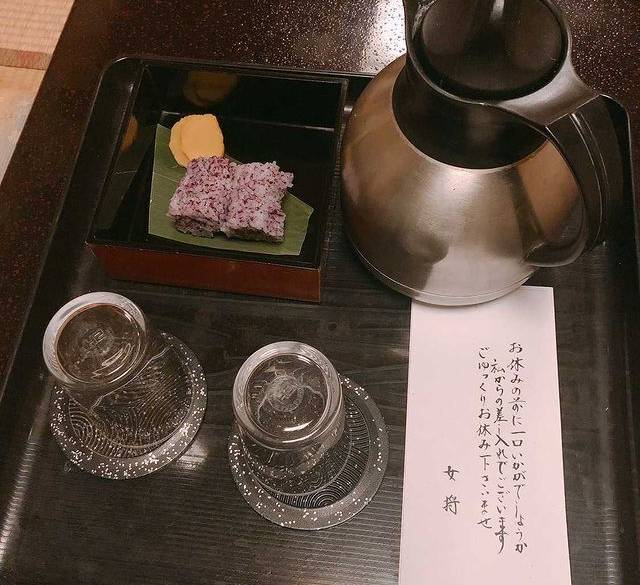 女将の心遣いに
ホッコリ癒される / 1