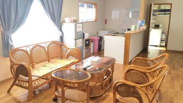 客室内のダイニングエリア / 4