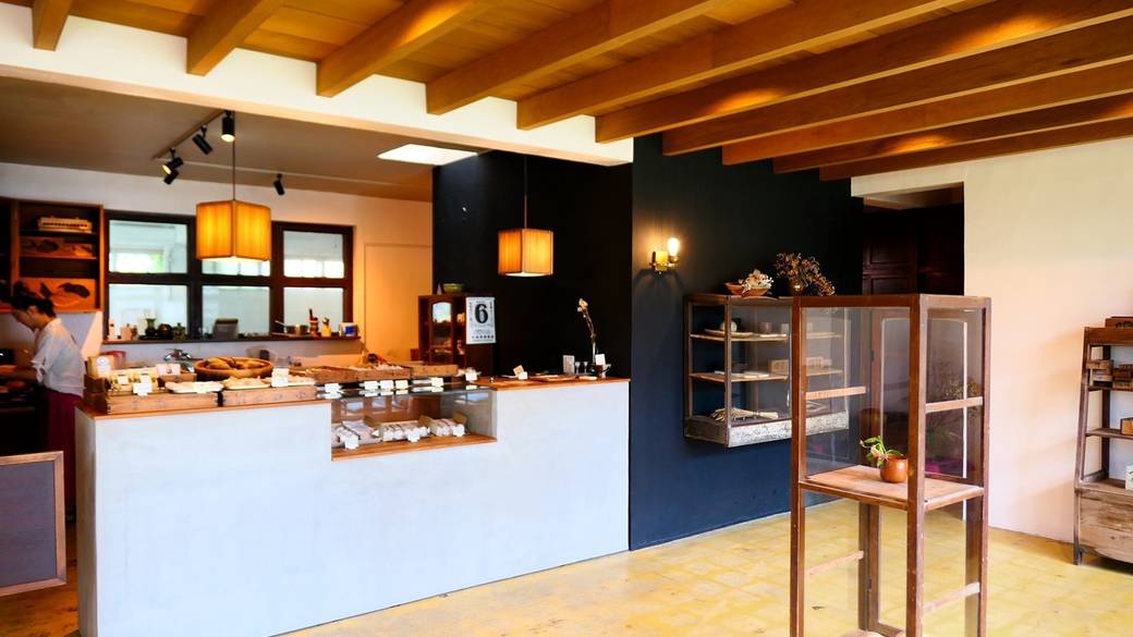 家族の思い出旅行に◎
記念撮影と沖縄和菓子 / 1