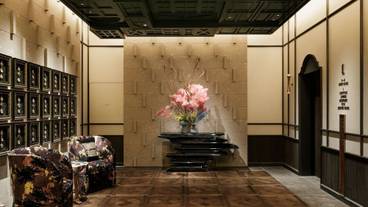 エレベーターホール① / 17