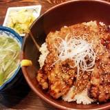 牛たん とろろ 麦めし 名代赤兵衛（ギュウタントロロムギメシナダイアカベイ）