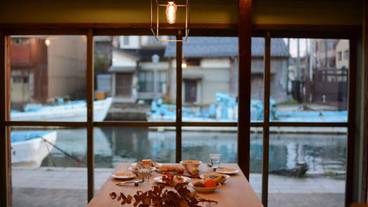 客室内のダイニングエリア / 19