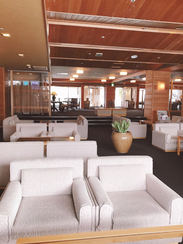 １階のラウンジ