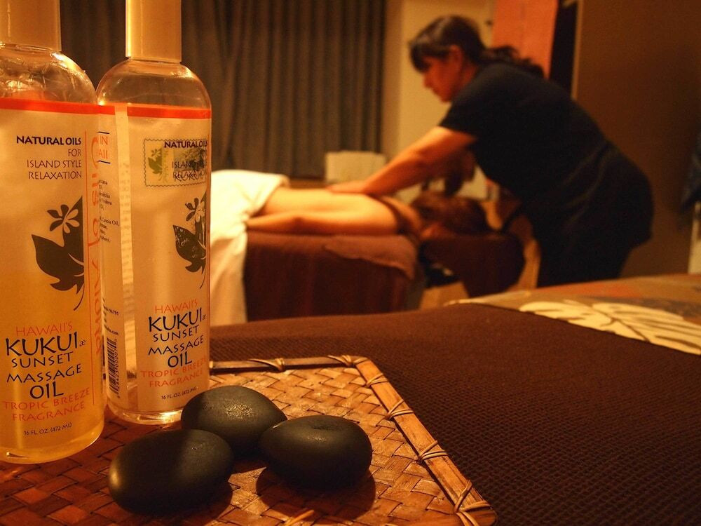 ハワイアンマッサージロミロミ